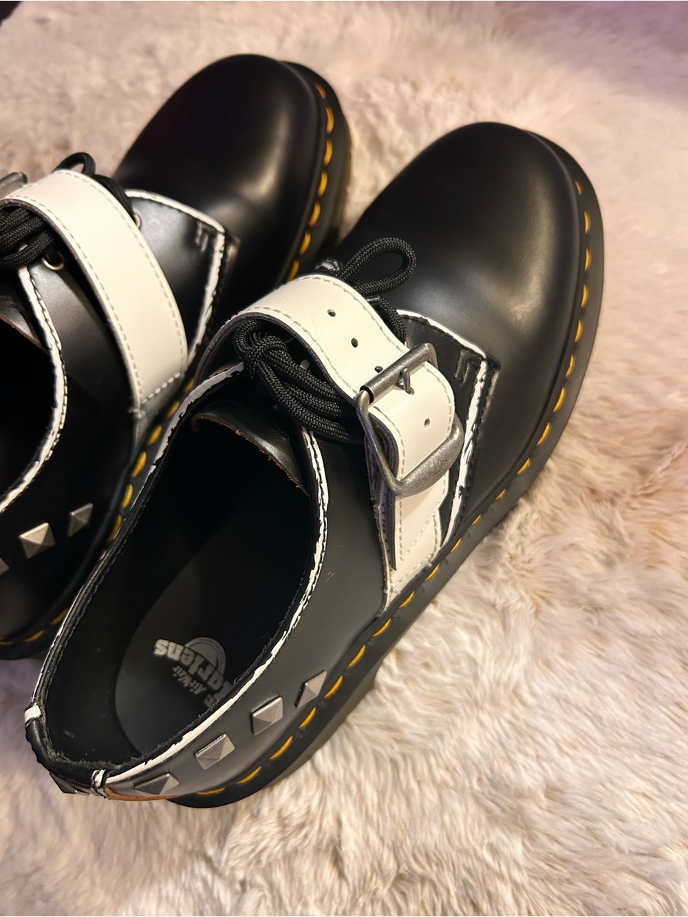 Dr. Martens 1461 Zambello Stud Derby Shoes Women’s size 7 - Picture 7 of 12